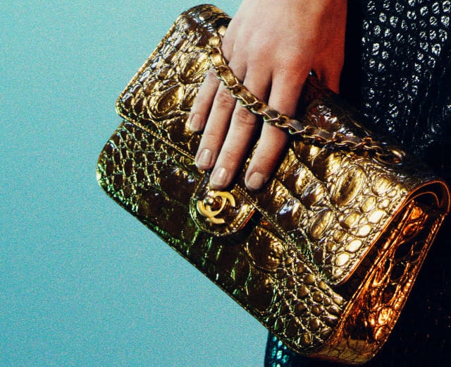 chanel tote bag 2019