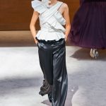 Chanel Fall-Winter 20192020 Haute Couture21