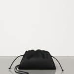 Bottega Veneta Pouch 20 Cross Body - Black