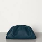 Bottega Veneta Pouch Clutch bag in Dark Green