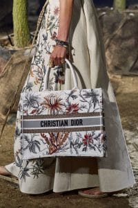 christian dior blue tote