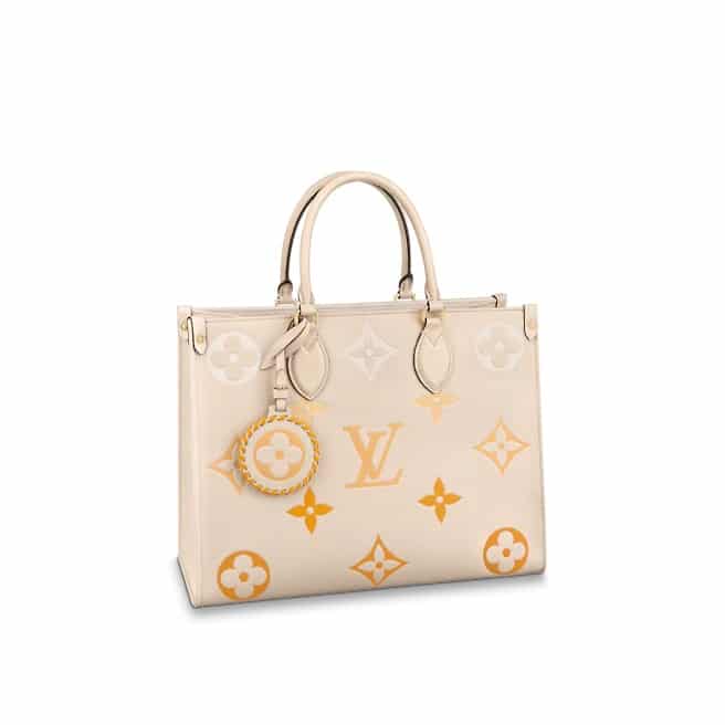 Louis Vuitton OnTheGo MM Tote Bag OUTFITS & REVIEW 😍