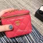 Chanel Small Pink Vanity Bag of Barbie (Margot Robbie) in Barbie