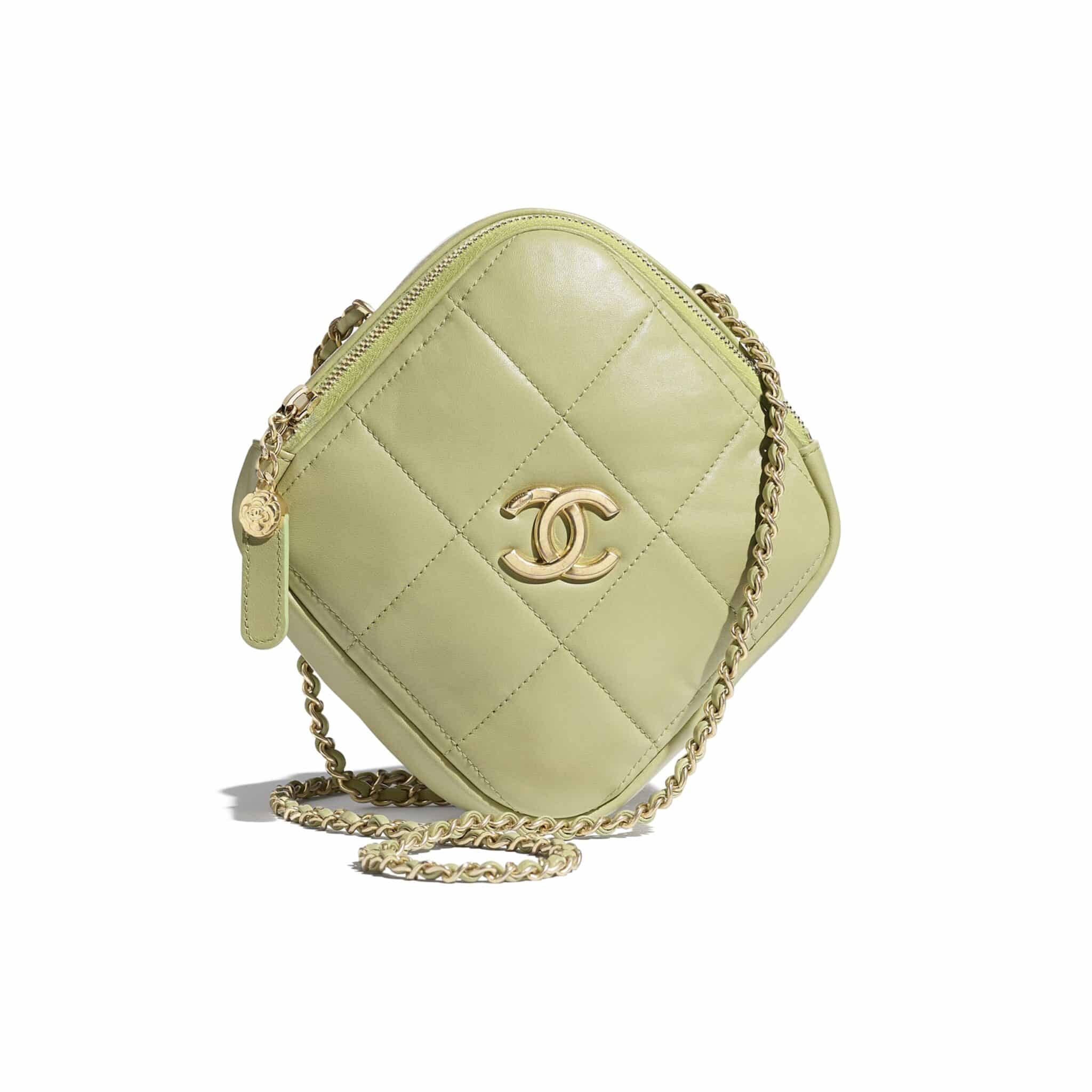 Chanel Fall/Winter 2020 Bag Collection Featuring Diamonds and Pearls -  Spotted Fashion