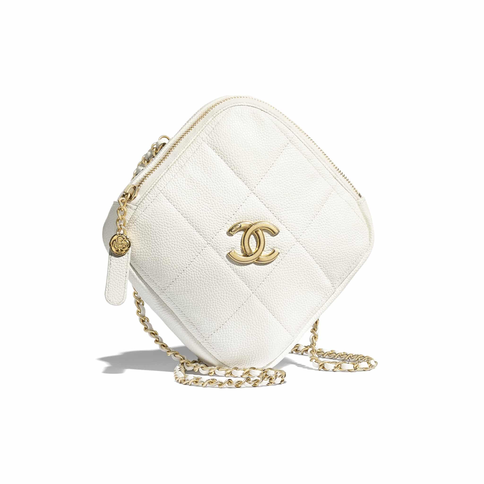 Chanel Fall/Winter 2020 Bag Collection Featuring Diamonds and Pearls -  Spotted Fashion