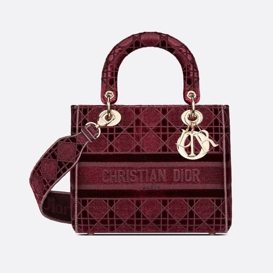 Dior Fall/Winter 2020 Bag Collection featuring 70s Femininity