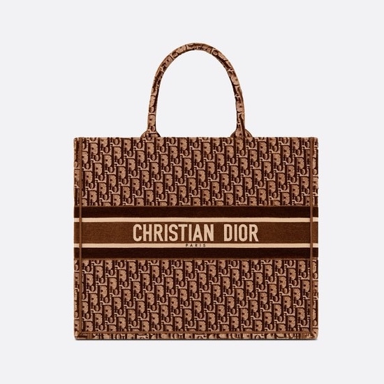 These Houndstooth Bags Are Perfect Additions To Any Dior Fan's Collection -  BAGAHOLICBOY