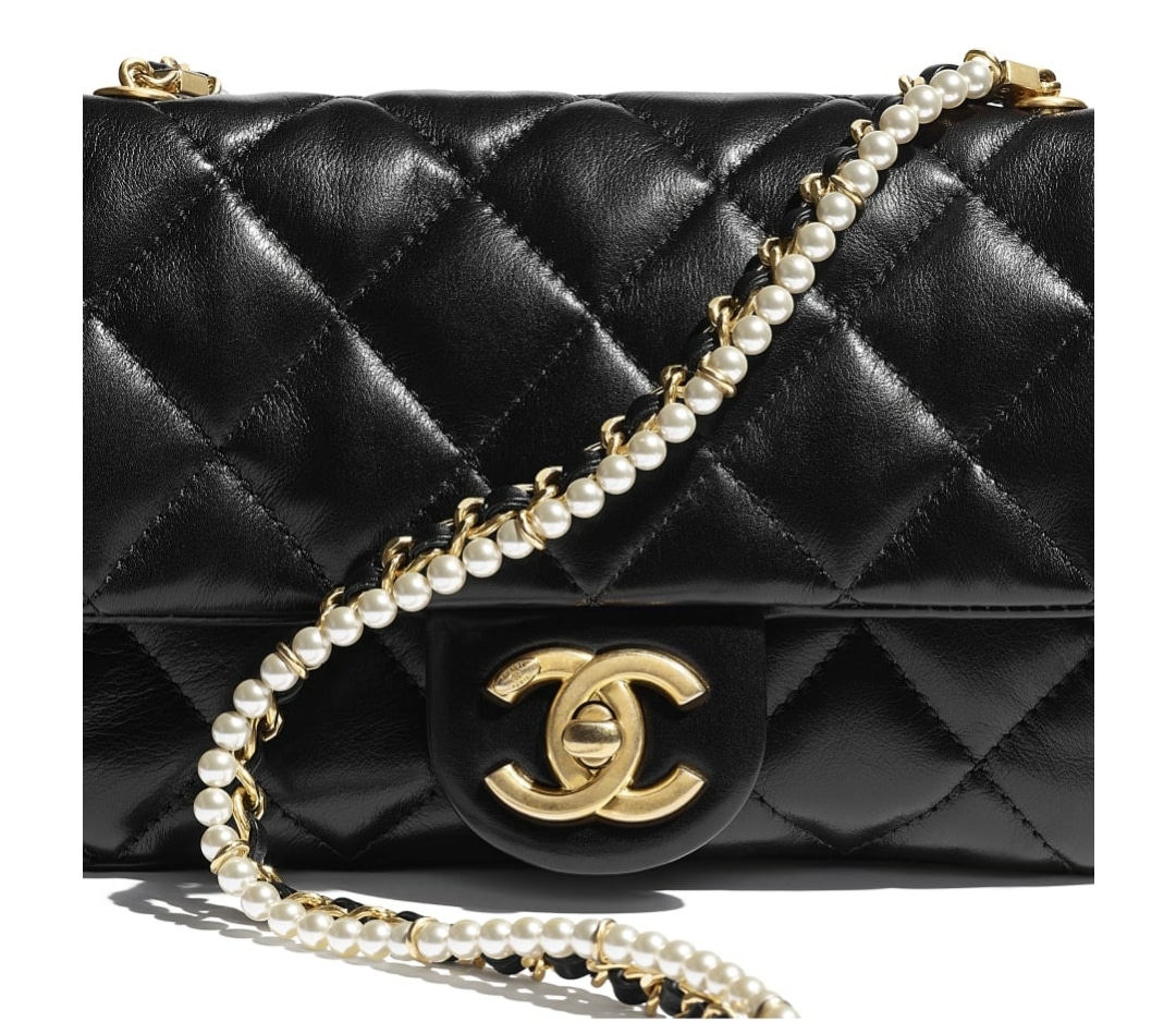Chanel Fall/Winter 2020 Bag Collection Featuring Diamonds and Pearls