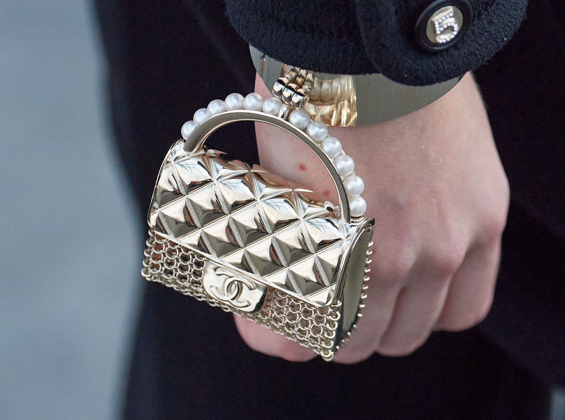 Chanel Debuted Tiny Flap Bags On The Spring 2021 Runway