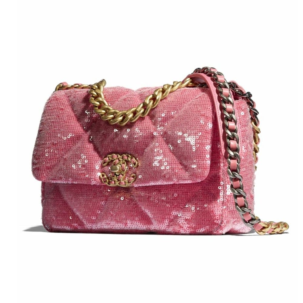 INTRODUCING CHANEL 19 HANDBAG - Glam & Glitter