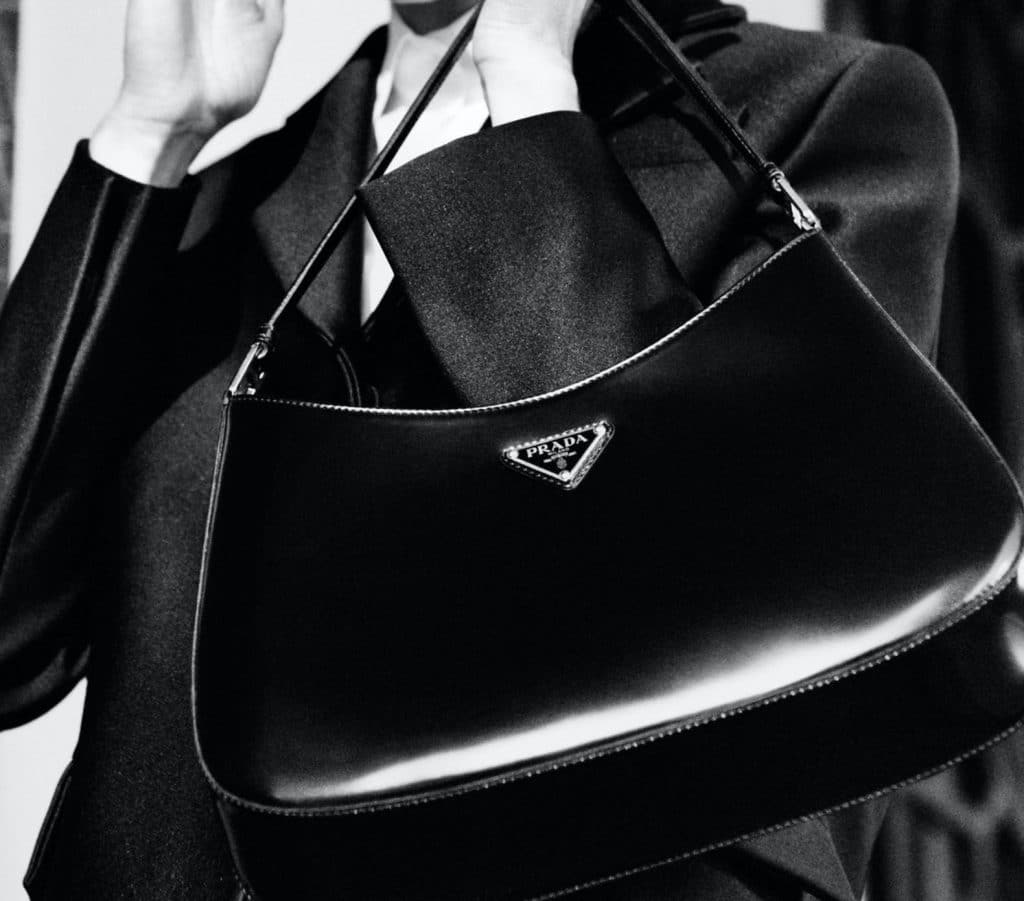 Nicole Unique Plain yet Trendy Rucksack Bag Mutiple Use Dual Style Soft Italian Leather Handbag Womens Shoulder Backpack Bag