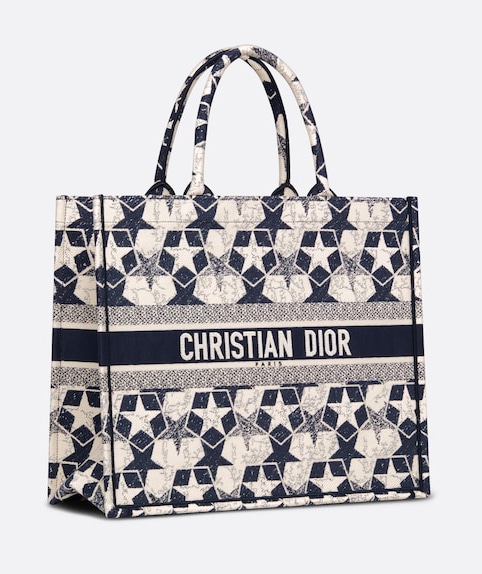 dior vibe handbag star of the spring summer 2022 collection