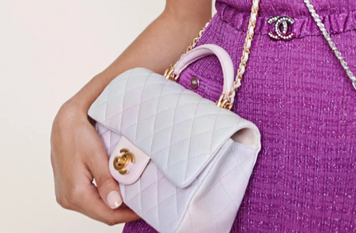 chanel shopping tote price