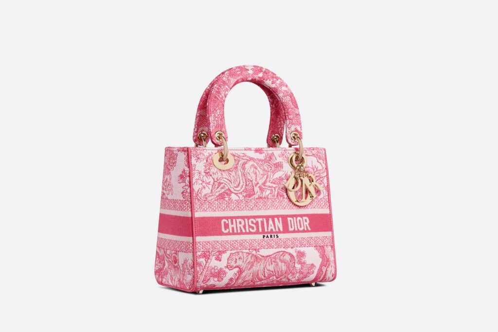 💝CHRISTIAN DIOR UNBOXING | Dior Caro Heart Pouch With Chain | Melocoton  Pink💝 - YouTube